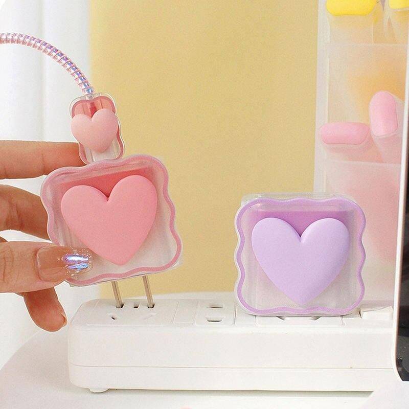 3D Love Heart Charger Protector Cable Organiser for IPhone 15 14 13 Pro Max 18W 20W Type C Data Cable Management Cord Winder Kit